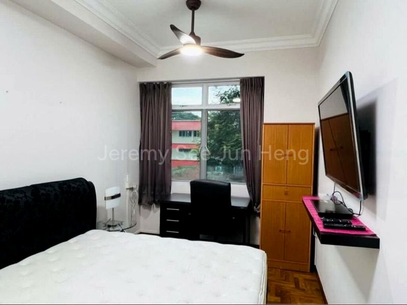 Room (Condo) for Rent in  New Court - Image 4